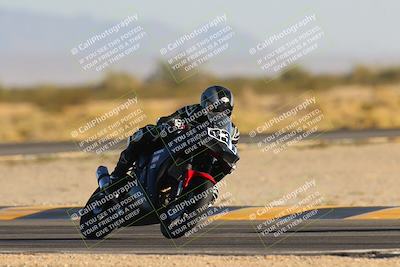 media/Dec-09-2023-SoCal Trackdays (Sat) [[76a8ac2686]]/Turn 15 Set 1 (230pm)/